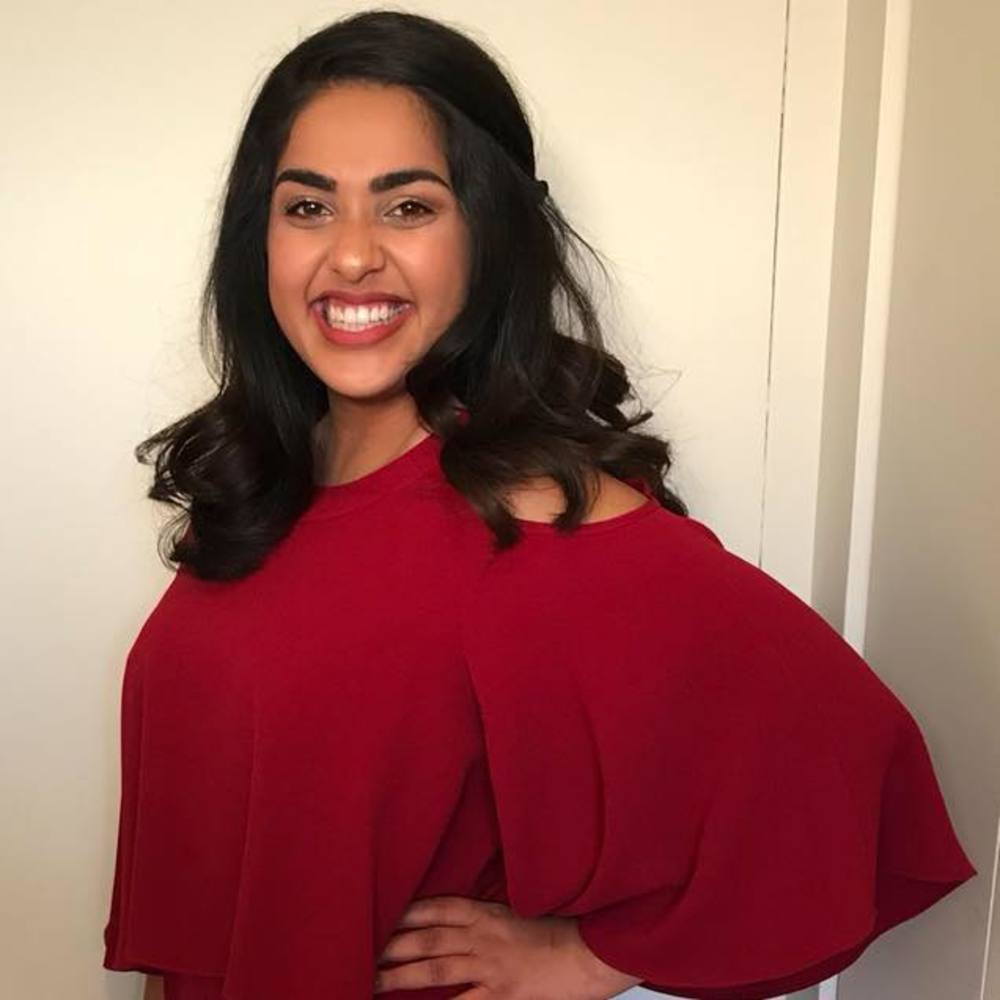 Meet your Posher, Aliya